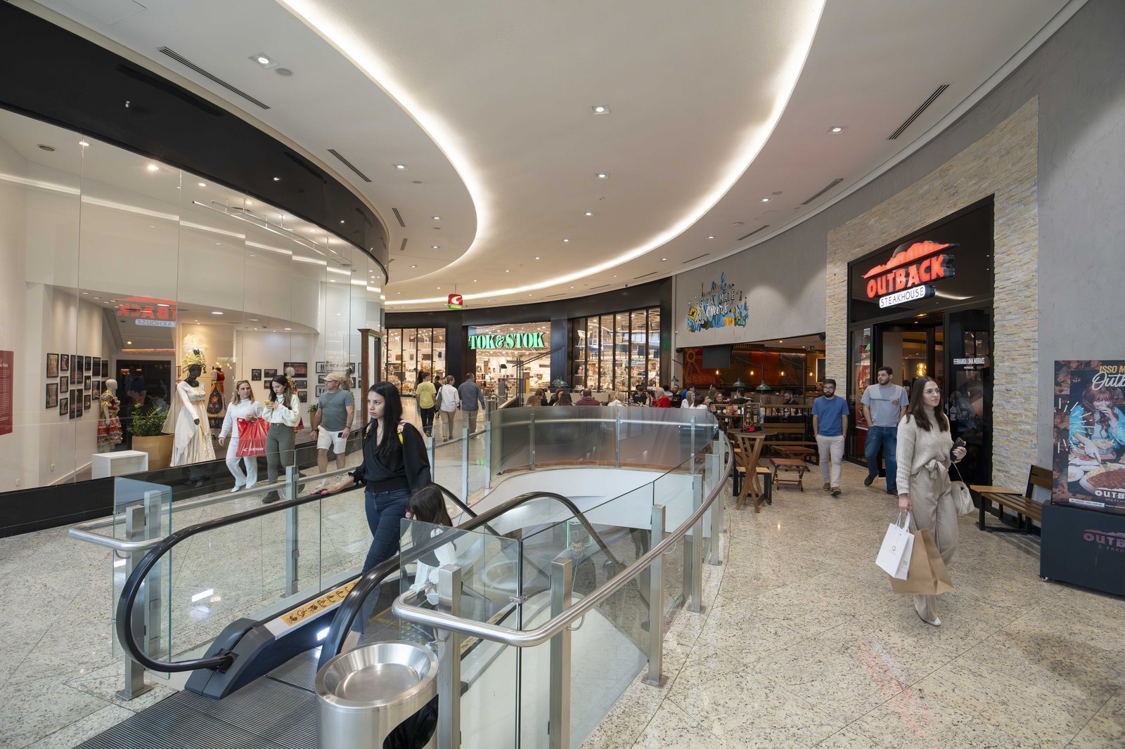 Garten Shopping — escada rolante
